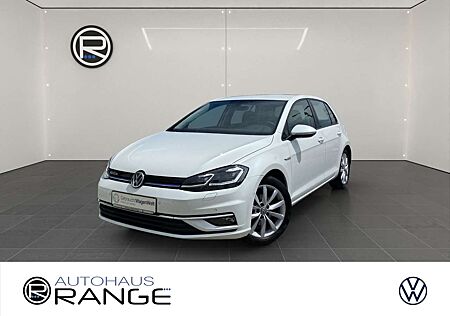 VW Golf Volkswagen VII 1.5 TSI Highline *KAMERA STDHZ LHZ*