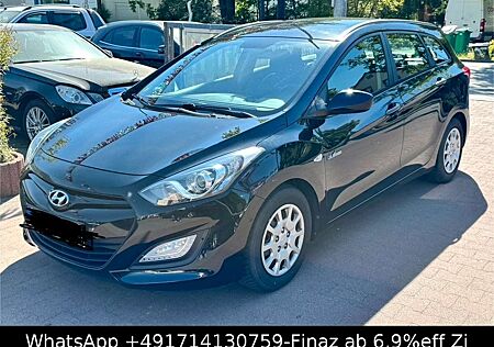Hyundai i30 cw blue Trend-KLIMA-TEMPO-USB-ISOFIX-MFL-