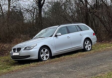 BMW 530i 530 5er Touring xDrive Touring Aut.