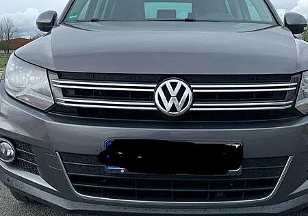 VW Tiguan Volkswagen 2.0 TDI DPF 4Motion Cup Sport & Style