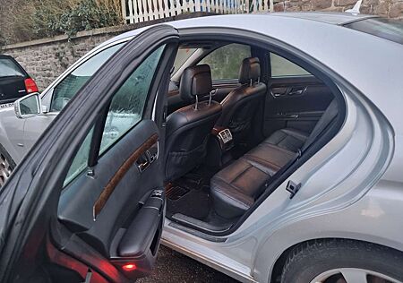 Mercedes-Benz S 350 BlueTEC DPF 7G-TRONIC