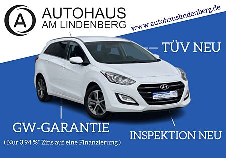 Hyundai i30 cw blue Trend*106.000KM*PDC*SHZ*LHZ*TEMPOMAT