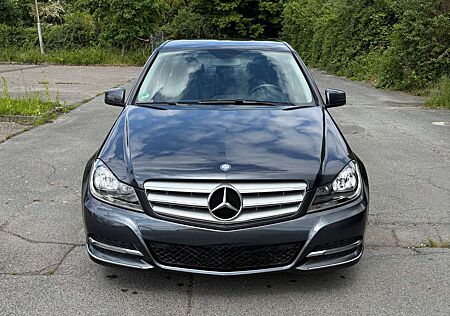 Mercedes-Benz C 180 Top-gepflegter C180 CGI Garagenwagen