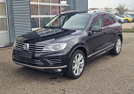 VW Touareg Volkswagen V6 TDI R-Line NAVI Luftfederung AHK