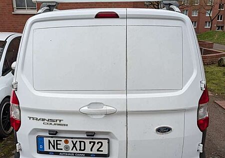 Ford Courier