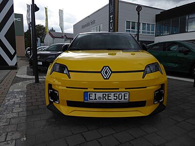 Renault R 5 R 5 E-Tech Techno 120 Urban Range