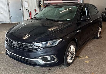 Fiat Tipo Life 1.0i LED Navi Alu Kamera PDC