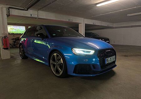 Audi RS3 Sportback S tronic