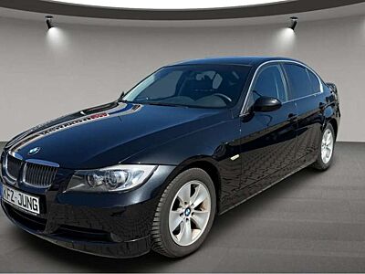 BMW 325 i XDrive *NAVI*SHZ*XENON*TÜV 01/2027