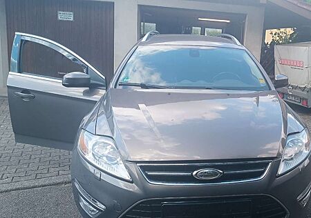 Ford Mondeo Turnier 2.0 TDCi Aut. Powershift