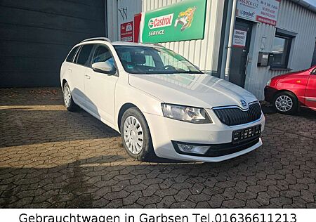 Skoda Octavia 1.6 TDI Ambition Combi Navi AHK PDC