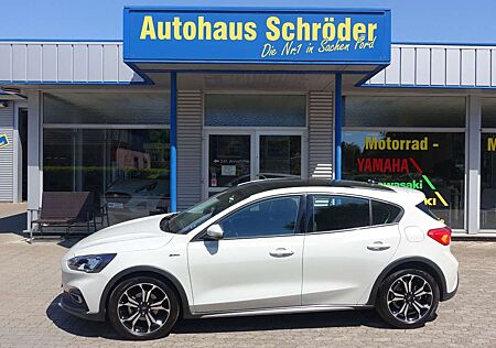 Ford Focus Lim. Active / Panoramadach / AHK