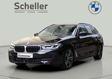 BMW 540 d xDrive Touring Head-Up DAB Aktivlenkung