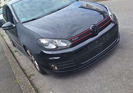 VW Golf GTI Volkswagen 2.0