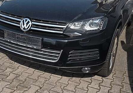 VW Touareg Volkswagen Diesel 3.0 V6 TDI Blue Motion DPF Automati