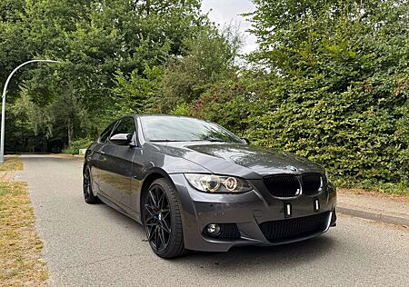 BMW 325i 325 Coupe Aut.