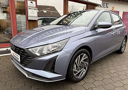 Hyundai i20 1,2i Trend-Navi-Kamera-Sitzheitzung-Alu