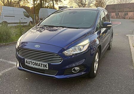 Ford S-Max Titanium AWD