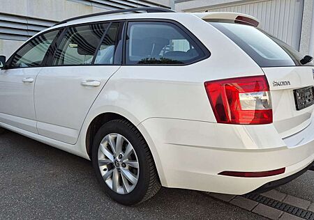 Skoda Octavia Combi 2.0 TDI DSG Ambition