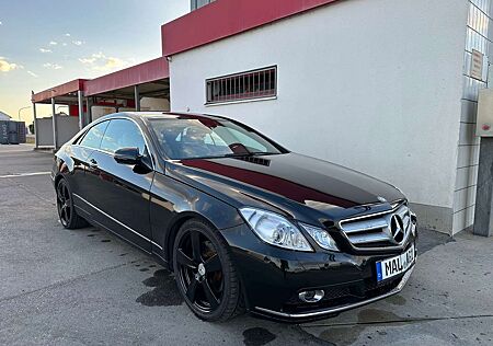 Mercedes-Benz E 350 CGI BlueEfficiency Aut.