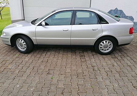 Audi A4 1.8