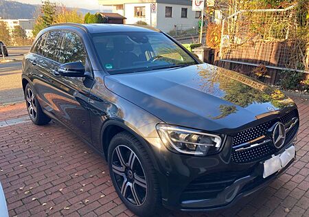 Mercedes-Benz GLC 220 d 4Matic 9G-TRONIC AMG Line