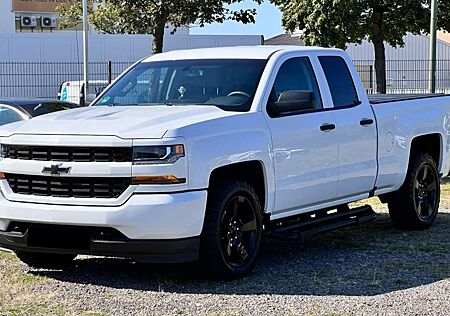 Chevrolet Silverado 1500#6SitzeCrewCab#Kam#AHK#LPG122ltr