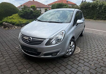 Opel Corsa 5-Türer 1.2 16V Edition