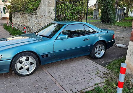 Mercedes-Benz SL 320