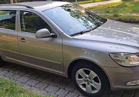 Skoda Octavia Combi 1.6 TDI DPF Active