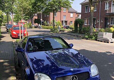Mercedes-Benz SLK 200