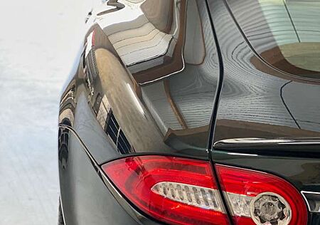 Jaguar XK 5.0 Coupe