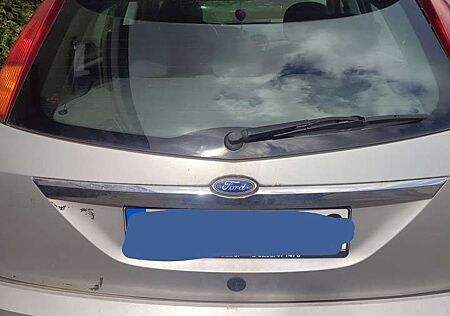 Ford Focus Turnier Ghia