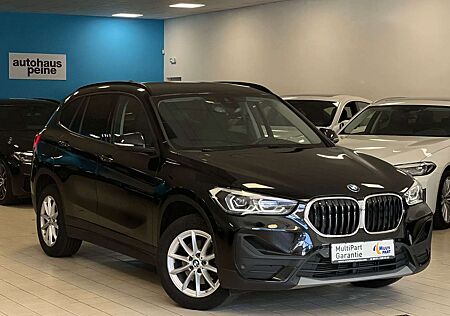 BMW X1 sDrive 18d Aut/Navi/ParkAss/SportSitz/KeyLess