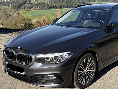 BMW 520 520d xDrive Touring Aut. Sportsitze, Head-Up Display, Anhängerkupplung,Extras