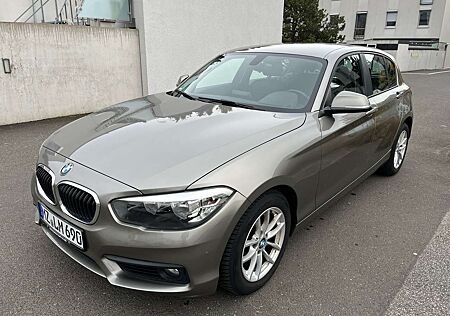 BMW 118i 118 Advantage - Scheckheftgepflegt - Top Zustand