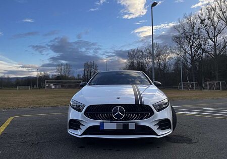 Mercedes-Benz A 200 7G-DCT AMG Line