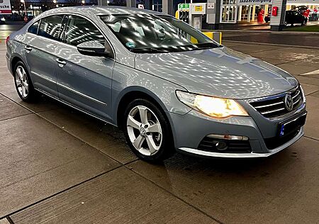 VW Passat CC Volkswagen 1.8 TSI