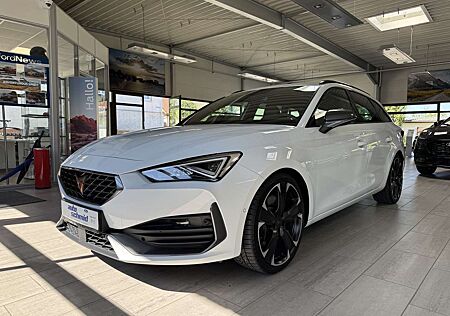 Cupra Leon Sportstourer VZ 4Drive + Pano + AHK