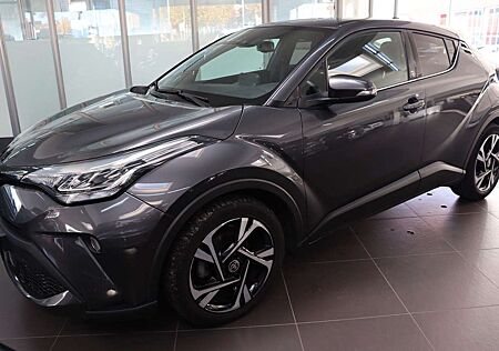 Toyota C-HR 2.0 Hybrid Team D Navi SHZ 18" Totwinkel