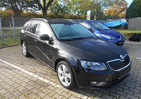 Skoda Octavia Elegance/Sitzheiz/Parktr./Navig/BC/DAB Radio/17"