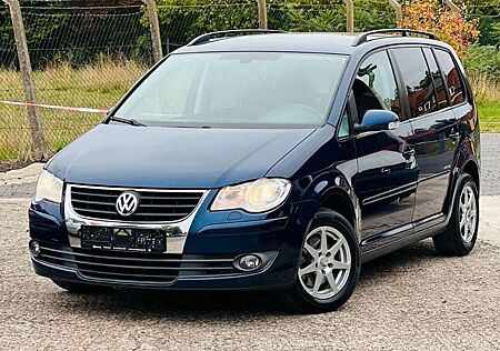 VW Touran Volkswagen United/AHK/NAVI