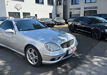 Mercedes-Benz SLK 32 AMG Xenon Designo
