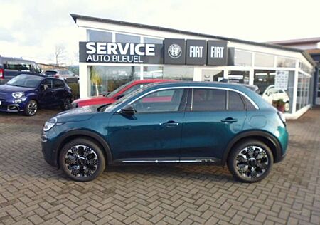 Fiat 600 HYBRID 100KW/136PS La Prima komplett Ausstattung