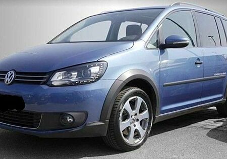 VW Cross Touran Volkswagen Touran 1.4 TSI DSGCross