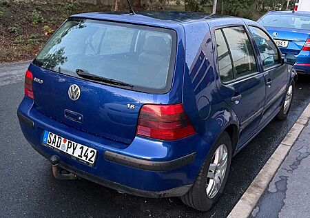 VW Golf Volkswagen 1.6