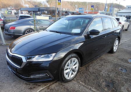 Skoda Octavia Combi**Panoramadach**