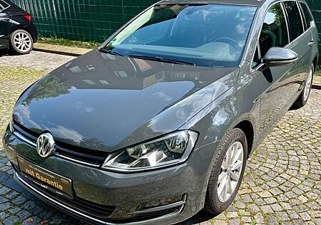 VW Golf Variant Volkswagen VII Lounge BMT * GARANTIE * PDC/NAV/AHK/SHZ