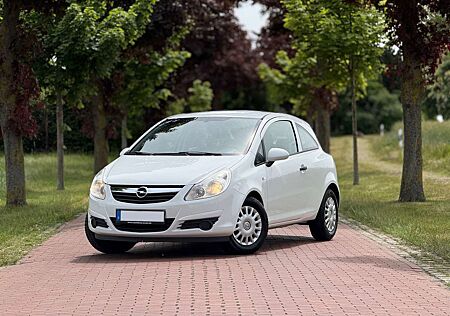 Opel Corsa 1.2 16V ecoFLEX mit allwetterreifen TÜV bis 09/26