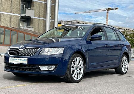 Skoda Octavia Combi 1.6 TDI DSG / Navi
